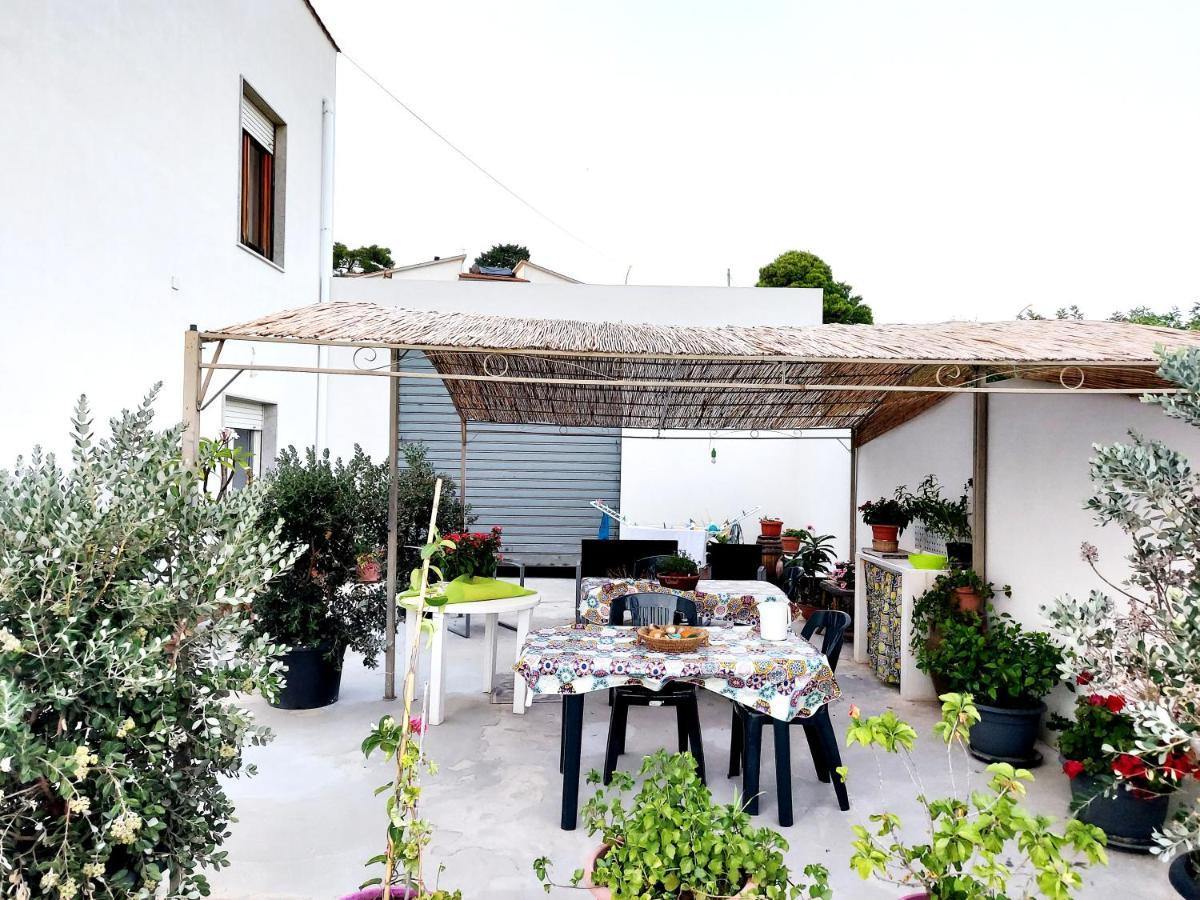 Sole E Fiori Di Sicilia Apartamento Valderice Exterior foto