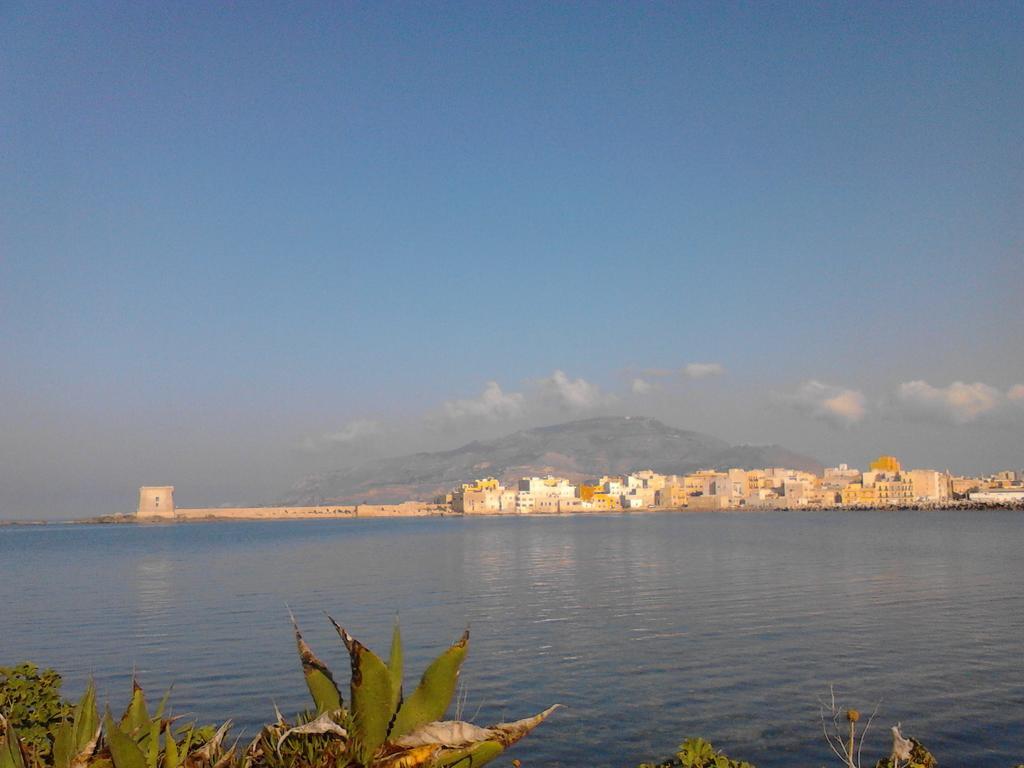 Sole E Fiori Di Sicilia Apartamento Valderice Exterior foto