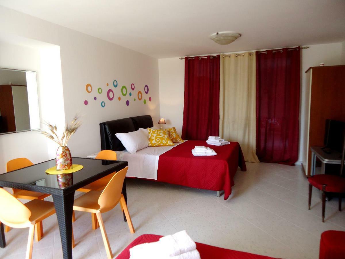 Sole E Fiori Di Sicilia Apartamento Valderice Exterior foto